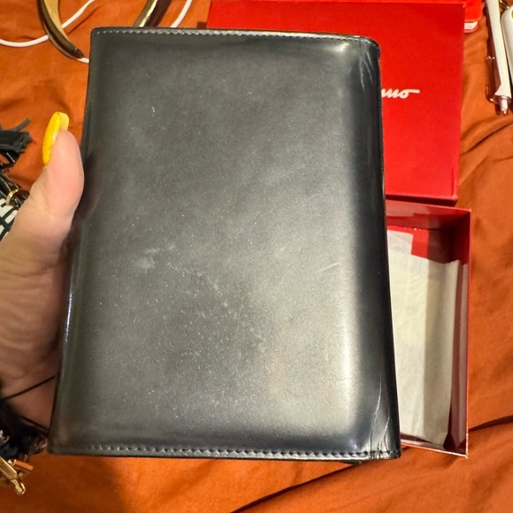 Salvatore Ferragamo Black Leather Clutch - Picture 4 of 6